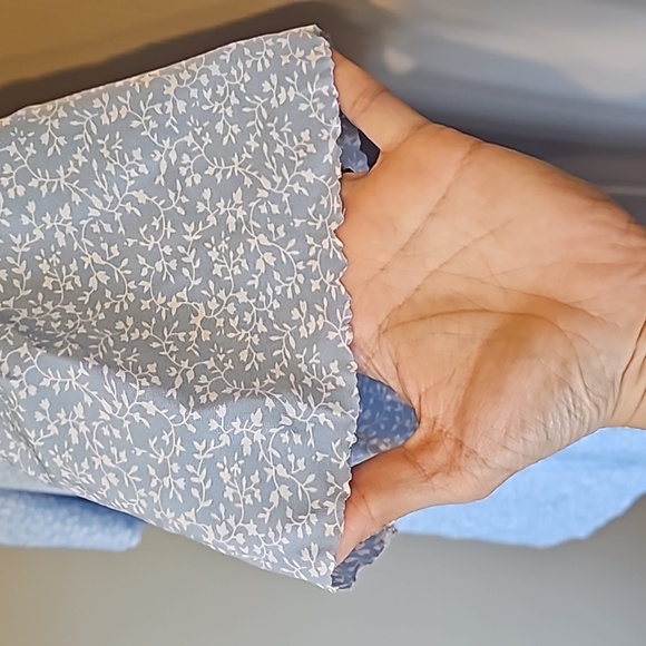 Shein XL floral blouse - Picture 4 of 4